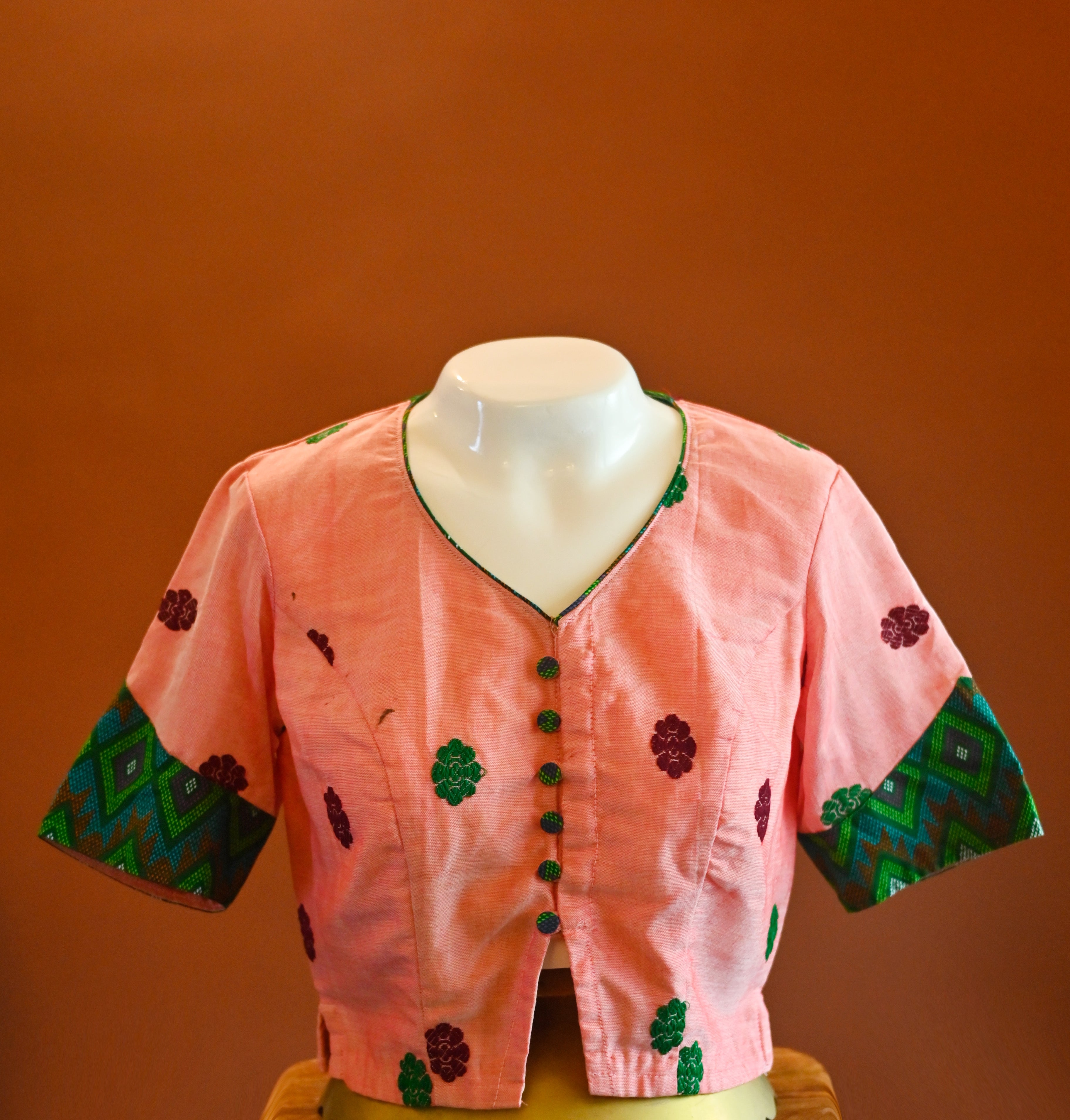 GOS BUTA MOTIFED LONG BLOUSE